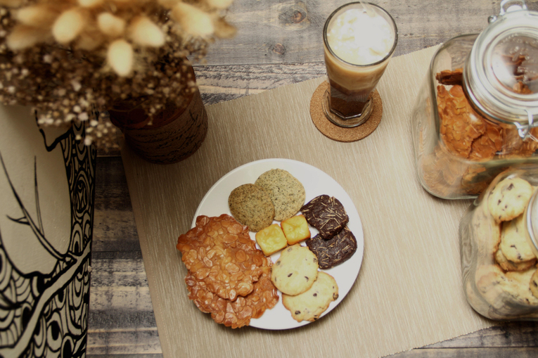 體驗縮圖 -  台北松山區下午茶【亨蕾咖啡】有假日場哦!! 市值$560 匈牙利紅椒雞排眾多套餐、水果塔、手工餅乾、美式磅蛋糕 