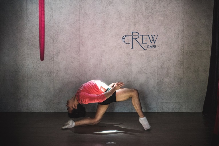 體驗縮圖 - 台北中山【CREW CAFE】 魔術表演、LIVE藝術展演 輕食、甜點下午茶 