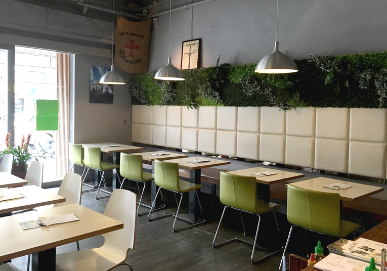 體驗縮圖 - 台北五分埔【新越越南麵食館】 假日可以體驗哦!健康、清爽越式料理! 火車頭牛肉河粉、越式炸春捲、椰汁西米露 