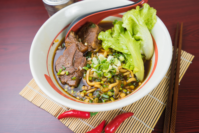 體驗縮圖 - 新北中和【中山牛肉麵】，鮮嫩牛肉麵、酸辣湯餃等，同新竹湖口店技術!