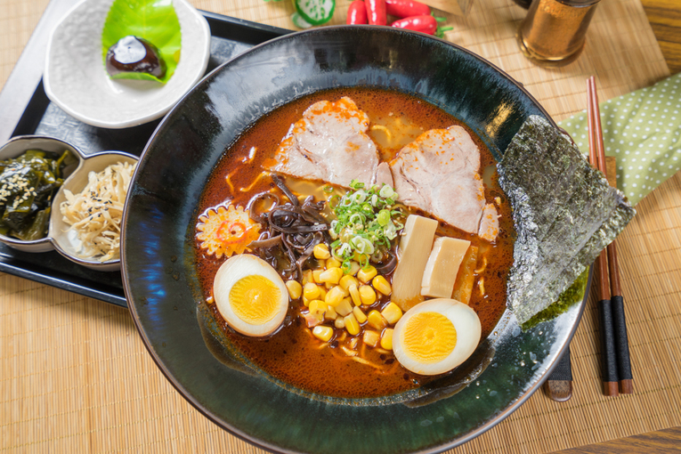 體驗縮圖 - 台北內湖拉麵店【樂禾田拉麵】新鮮蔬菜+大骨熬煮高湯，新鮮吃得到!