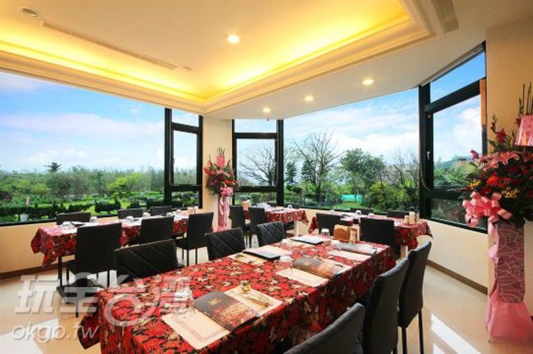 體驗縮圖 - 新北三芝【樂岩庭園餐廳】48oz超大沙朗牛排、炙烤肋眼、羊肩排餐!