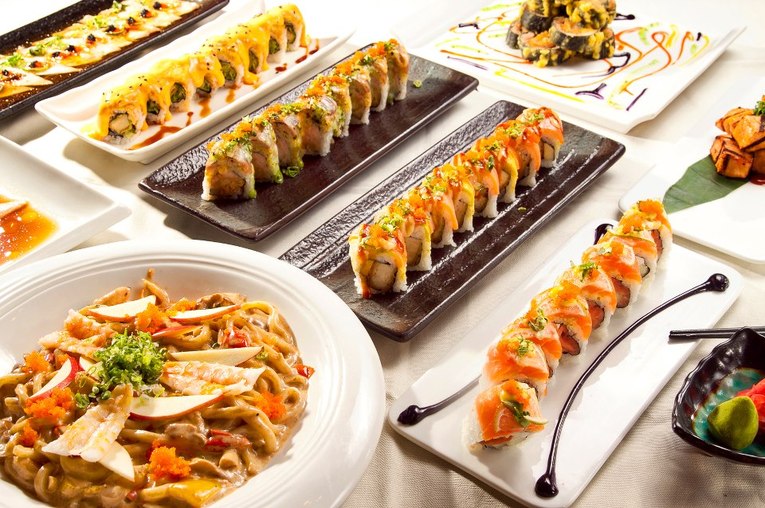 體驗縮圖 - 台北松山區【小德相】美式加州壽司，假日可體驗！老闆10多年的壽司廚藝，給您2~4人不一樣的創新口感