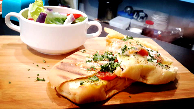 體驗縮圖 - 新竹車站旁【夏嘟瑪杜】天然植物製成<獨創紫色、藍色夢幻義大利麵>味蕾與視覺雙享受!