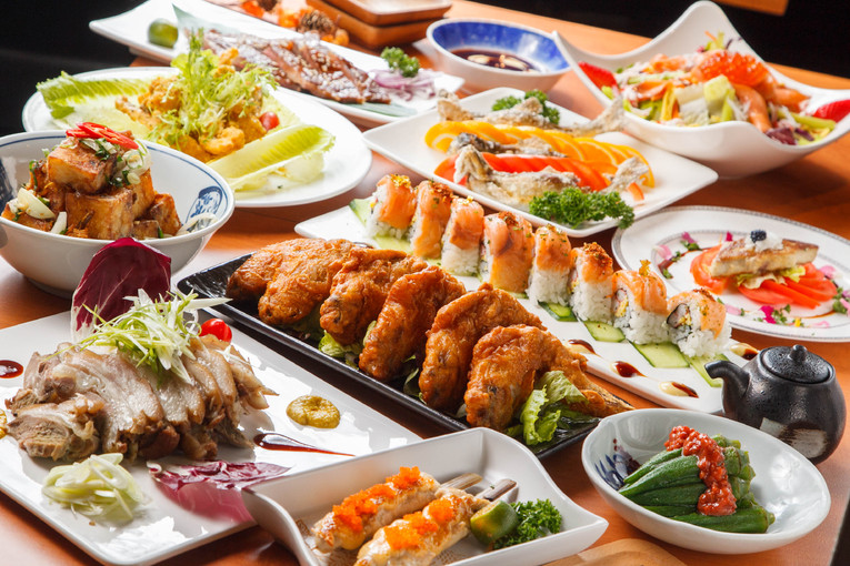 體驗縮圖 - 台北松山【金夫人居酒屋】與朋友必去的美式居酒屋，來一杯啤酒佐創意料理吧!