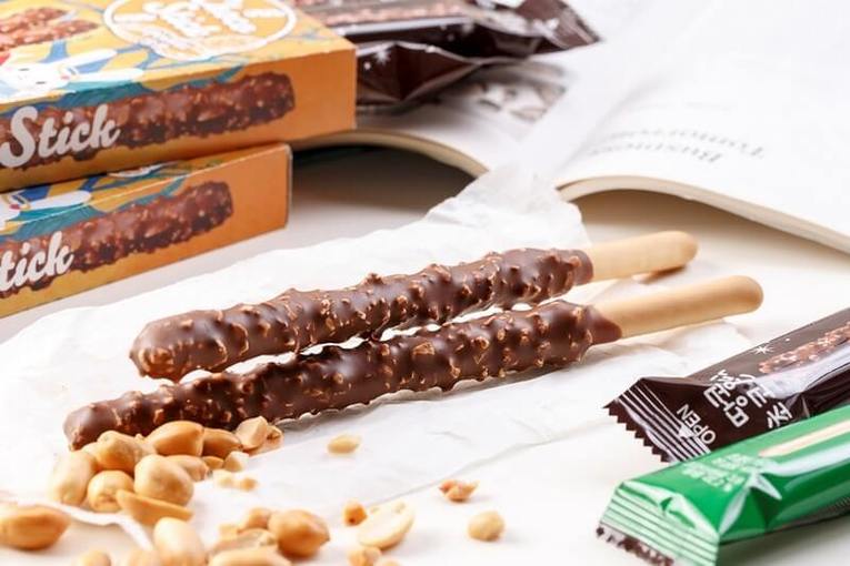 體驗縮圖 - 宅配【MISEKI啾可巧拿棒】韓國進口零食，足足有20公分長的巧克力棒!讓您有卡滋卡滋的驚艷口感~