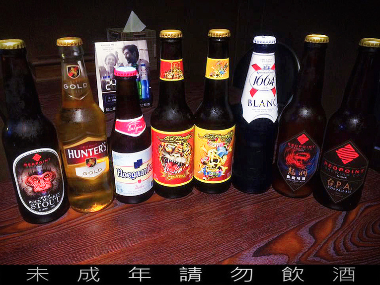 體驗縮圖 - 台北大安【BJ BAR】生啤酒與各式燒烤1~4人，好友相聚喝酒射飛鏢的好地方！