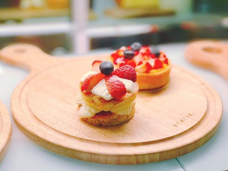 體驗縮圖 - 宅配【10 Square Cafe】細緻的手工蛋糕，法國依斯尼奶油加上有機綠檸檬，讓您享受優雅的甜點饗宴。