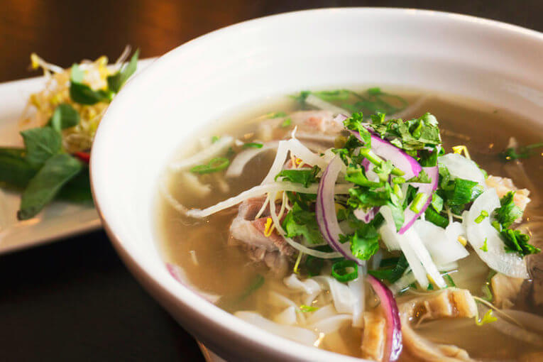 體驗縮圖 - 台北內湖【I-PHO 美式越南河粉】各式河粉、米線料理套餐2人，熬製5個小時以上的大骨高湯，港墘捷運站只要6分鐘！