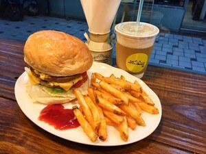 體驗縮圖 - 新北板橋【林斯漢堡美式餐廳 Lin's Burger】大份量美式漢堡，多汁厚實漢堡肉，體驗大口吃漢堡的快感 P2