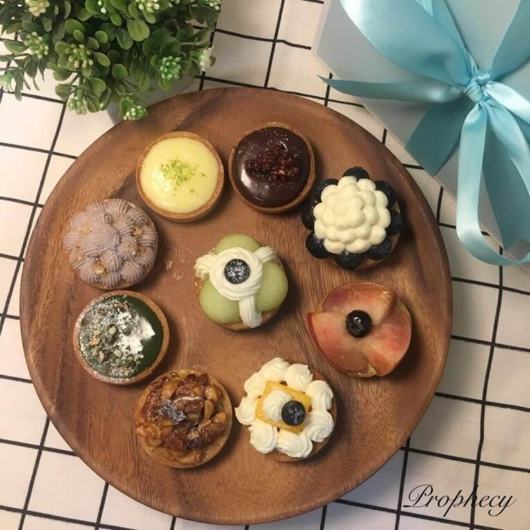 體驗縮圖 - 新竹東區【預言 Prophecy Cafe】食器x雜貨x甜點，融化少女心的甜點饗宴，每日新鮮手作甜點『九宮格禮盒』，多種口味一次滿足！