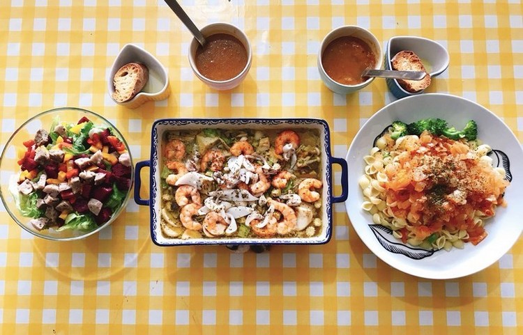 體驗縮圖 - 高雄鳳山【FUNZ 房·飾】像家一般的溫馨咖啡小館，堅持使用最新鮮的食材，無菜單手作料理饗宴，風格獨具的手工精品瓷器，讓料理變美麗，家常料理也能優雅上桌！