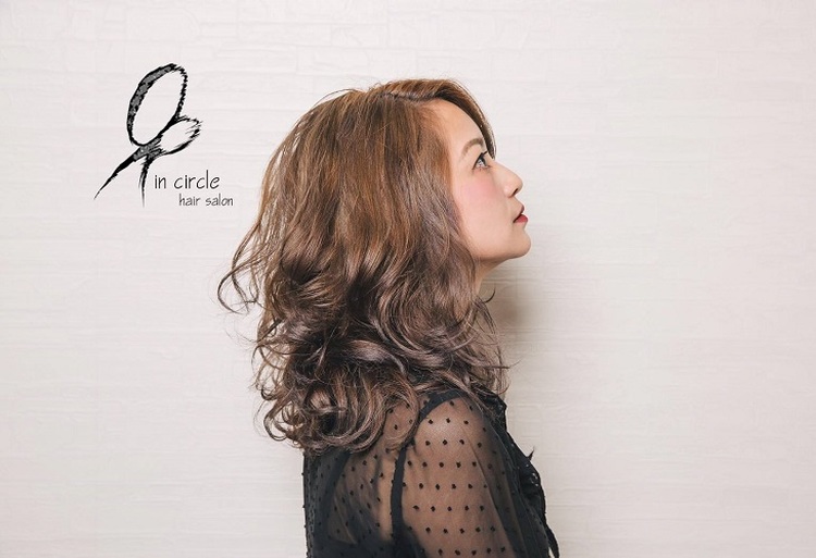 體驗縮圖 - 台北中山【in circle】專業美髮指標！選用頂級milbon絲柔護髮產品，一步一步撫平毛躁感，秀髮閃耀美麗光澤，宛如隨時頂著天使光環！ 