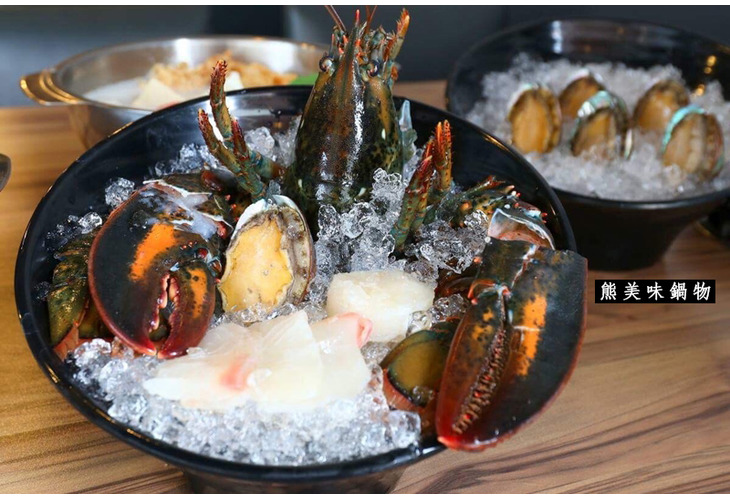 體驗縮圖 - 高雄仁武【熊美味鍋物】龍蝦海陸總匯鍋雙人套餐，最澎湃的小火鍋涮涮鍋，嚴選超新鮮龍蝦海鮮搭配美味肉品，份量十足好過癮，六種濃郁鮮美湯底任選，食材涮過吸飽湯汁超美味！