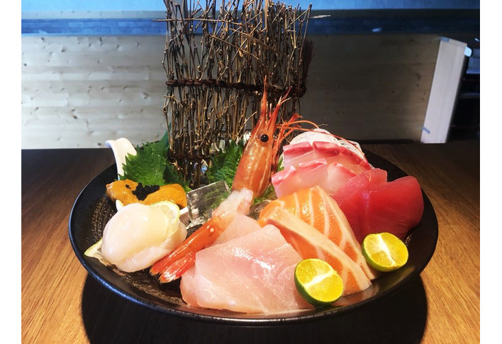 體驗縮圖 - 台中沙鹿【合禾町日式料理】2~4人體驗，嚴選上等新鮮食材，日式料理與西餐手法的結合，定食、丼飯、生魚片、握壽司、手捲、燒烤等多種選擇，讓您一口嚐盡食材精華！