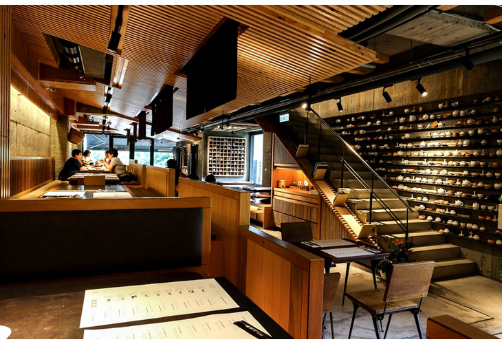 體驗縮圖 - 新北鶯歌【喝茶天TEADAY】2~4人悠閒飲茶用餐，位於鶯歌老街的兼具設計與自然質感餐廳，與親友一同品茶聊天享受好時光，任選各式傳統御膳主餐、蒸品點心炸物、現泡高山茶、台灣傳統糕點、水晶涼糕等，美食與好茶為伴更自在。