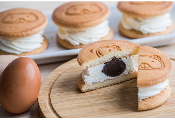 體驗縮圖 - 宅配【杜倫先生Mr. Turon】生乳起司麻糬燒+米香棒，將花蓮傳統的麻糬融合創意，柔軟的蛋糕外皮，搭配豐富飽滿的生乳內餡，中間放上一顆Q彈麻糬，讓人總忍不住再多吃幾口，送禮自用都適合！