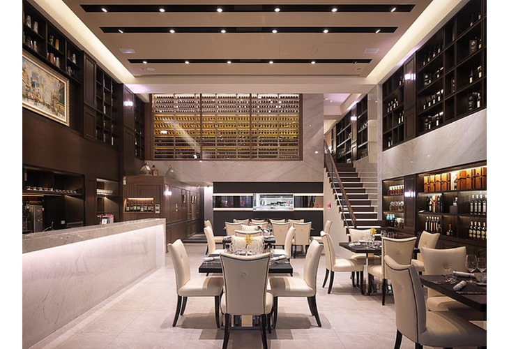 體驗縮圖 - 台北大直【La Riche Cellier 瑞德餐廳】雙人精緻西餐，精品義法式創意料理，推行優質餐酒文化，將獨家代理酒款融入新鮮頂級食材，堅持原味呈現帶給你極致的感官饗宴，端出一道道令人驚豔的質感料理。