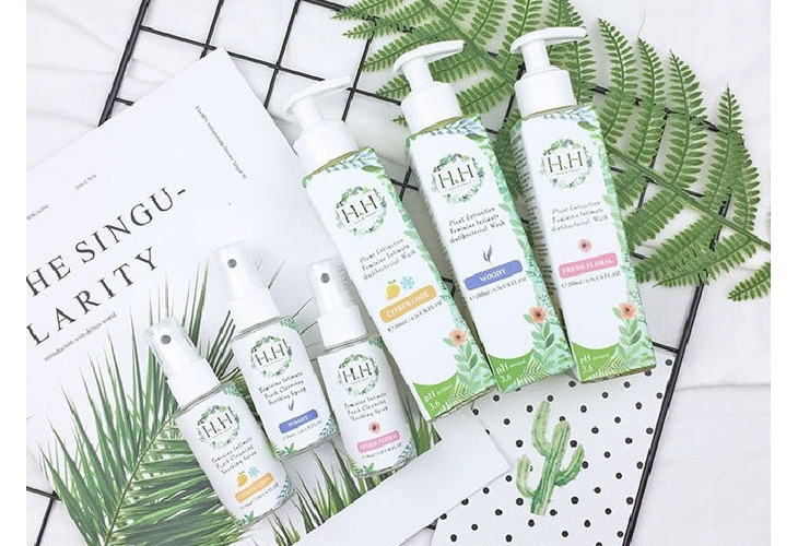 體驗縮圖 - 宅配【HH】私密植萃抗菌潔淨露+舒緩噴霧，含多種植物萃取、弱敏配方，提升私密肌的防護力，讓妳在外也可以舒緩私密肌不適感，維持私密處弱酸性健康生理環境！