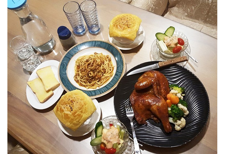 體驗縮圖 - 台北淡水【古今中外咖啡-淡大咖啡廳】2~4人體驗，有淡江大學隱藏版美食之稱，有中式料理、義式料理、下午茶點心，選擇多元！與淡大圖書館一起落成，至今已有20年歷史，有些人念書念至累了，就直接來這裡補充體力！