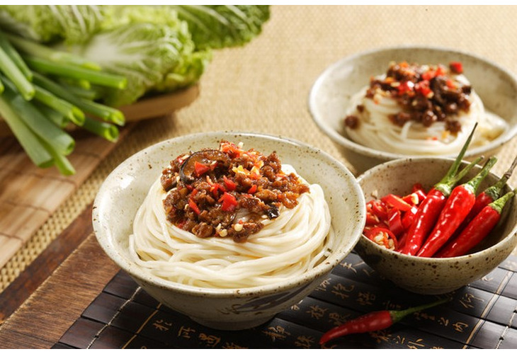 體驗縮圖 - 宅配【小麵館】乾拌麵，12種麵食口味組成5種組合任你選，正餐、消夜、解嘴饞的快煮麵食料理，上山下海用心熬製的醬料，誰說吃好麵一定要上館子，有小麵館在家也能平價輕鬆享受五星級的好味道！​​​​​​