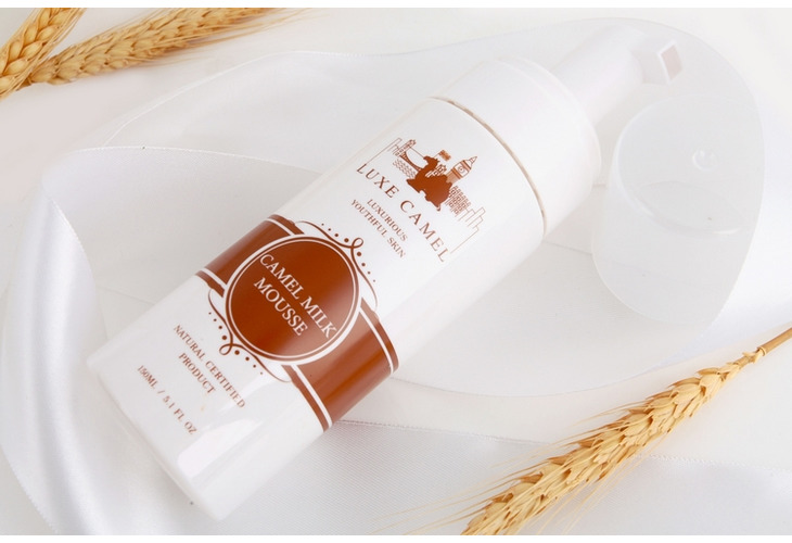 體驗縮圖 - 宅配【LUXE CAMEL】奢華杜拜駱駝奶洗面乳， 營養價值更勝牛奶！再也不用花時間搓泡泡，紮實的慕絲泡泡，添加高保濕成分滋潤肌膚，溫和不刺激，洗後不緊繃乾澀，讓肌膚深呼吸！
