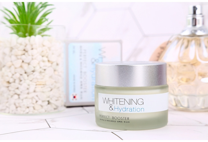 體驗縮圖 - 宅配【Dconcept】亮白護膚精華霜，泰國Big C Ratchadamri熱銷！100%天然有機，40多種珍貴天然成分，亮白肌膚、撫平皺紋，同時保持肌膚內的水平衡，讓肌膚可以水嫩一整天！