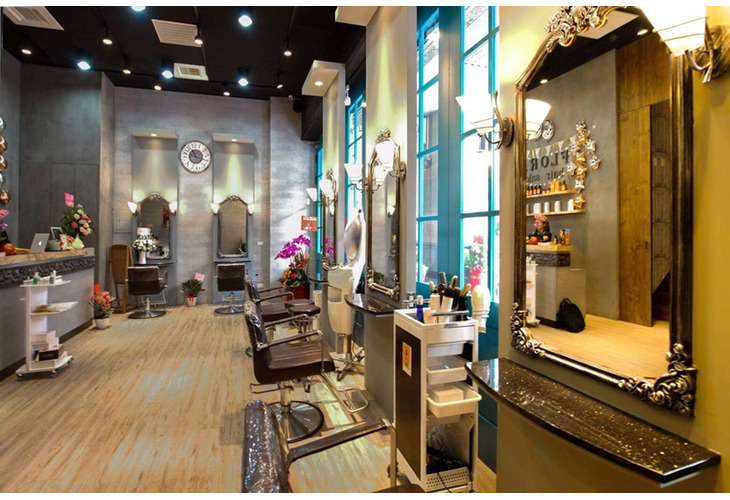 體驗縮圖 - 台中西屯【Flora Hair】髮廊美髮，洗+剪+染/燙+護！採用最適合亞洲人的日本藥劑！針對不同頭皮及髮質狀況選用適當洗護產品，包括義大利、韓國等專業髮品，浪漫唯美的氣氛，為您打造整體的造型設計，成為您的美髮流行顧問，回復迷人光彩！