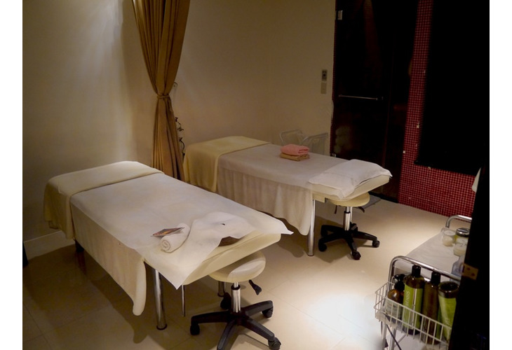 體驗縮圖 - 新北板橋【美麗殿SPA】臉部保養/身心舒壓按摩課程，臨近新埔及江子翠捷運站！專業的服務及產品，使用Sun&Moon三生盟全系列商品，符合美國FDA標準，含有機植物成分，絕不含殺蟲劑，提供超越顧客滿意的優質服務，讓您盡情享受國際級專業SPA。