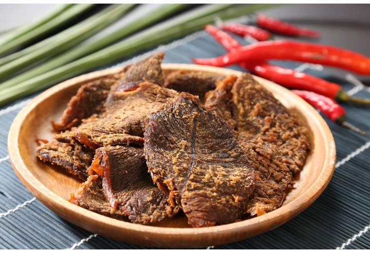 體驗縮圖 - 全台【良金牧場】高粱牛肉乾，金門肉乾第一品牌，精選牛肉，獨家香料配方調理，加入金門高粱酒增添風味百分之百真正金門在地製作，慢火焙炒、細火烘烤，襯托出牛肉最純粹的美味，牛肉老饕的最愛！