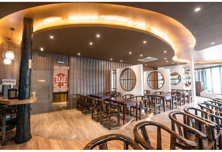 體驗縮圖 - 南投埔里【樂食府】3~6人鍋物簡餐，眾多口味火鍋任你選！餐點皆在地取材，親自挑選製做，盡心提供如城市精品般的新鮮餐點與餐食環境，將中式禪風結合現代時尚，讓您在自然蘊底的禪風人文環境中，享受樂食之趣。