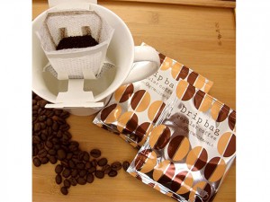 體驗縮圖 - 宅配【Drip bag】日本原裝進口濾掛式咖啡，好評度第一！超越百萬包紀錄，超級熱銷！香氣四溢，入口滋味圓潤不苦澀，高CP值紮實9G包裝，讓人大杯滿意，便利的單獨包裝，不論何時何處都可以輕鬆享用美味咖啡。
