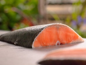 體驗縮圖 - 宅配【盛和風食集不老鮭】來自紐西蘭無毒鮭魚！米其林的夢幻食材，2/1強、型男大主廚強力推薦！知名美食家曾在料理時讚嘆「煎不老鮭」，肉質細緻、油脂均勻、獨特的奶香味、入口即化的口感讓人驚艷！