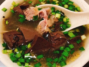 體驗縮圖 - 台中大雅【金幸福美食】假日可體驗，古早味爌肉飯、肉燥飯、湯麵、乾麵、各式特色小菜，來自記憶裡最懷念的味道，現代人生活繁忙常常吃外食，有多久沒有好好陪家人吃飯了呢？來金幸福用餐讓你感受回到家的幸福滋味！