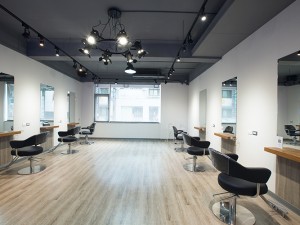 體驗縮圖 - 台北大安【G-Young Hair salon 鉅洋髮藝】專業女生染/燙方案，信義安和站步行3分鐘距離！細膩溝通搭配專業技巧，量身訂做屬於你的個人魅力髮型，換個季節順便換個心情，快用美美的髮型迎接秋季吧！