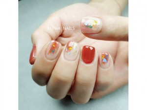 體驗縮圖 - 台北中山【Alpha Nails & Spa】手部光療美甲+足部保養，假日可體驗！捷運行天宮站步行1分鐘！手部健甲型凝膠搭配足部深層保濕護理，最專業的美甲師讓你的手腳都美麗動人！