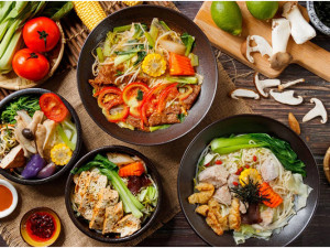 體驗縮圖 - 台中市【寒山居蔬食】2~4人體驗 猴頭菇麻辣燙、老媽乾拌麵、八寶臭豆腐多樣招牌餐點，素食跟你想的不一樣!~呷菜馬金厚呷! 等你來品嚐!