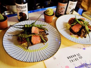 體驗縮圖 - 新竹北區【城咖】2~4人牛排精釀餐廳體驗，假日可體驗！提供現切牛排、義式下酒菜、精釀啤酒、義式燉飯等料理，最美味的牛排，搭配最美味的啤酒，快來場美妙的餐酒館之旅吧！